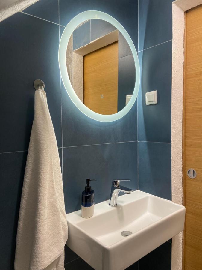 House Malena - Rooms Вис Экстерьер фото